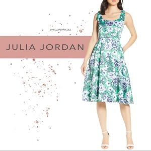 Julia Jordan Floral Shoulder Bow Sleeveless Dress